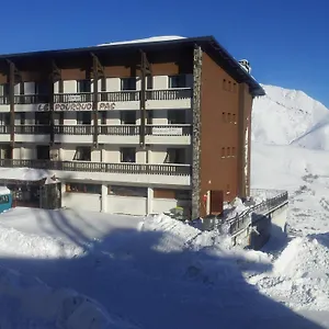 Le Pourquoi Pas Hostal